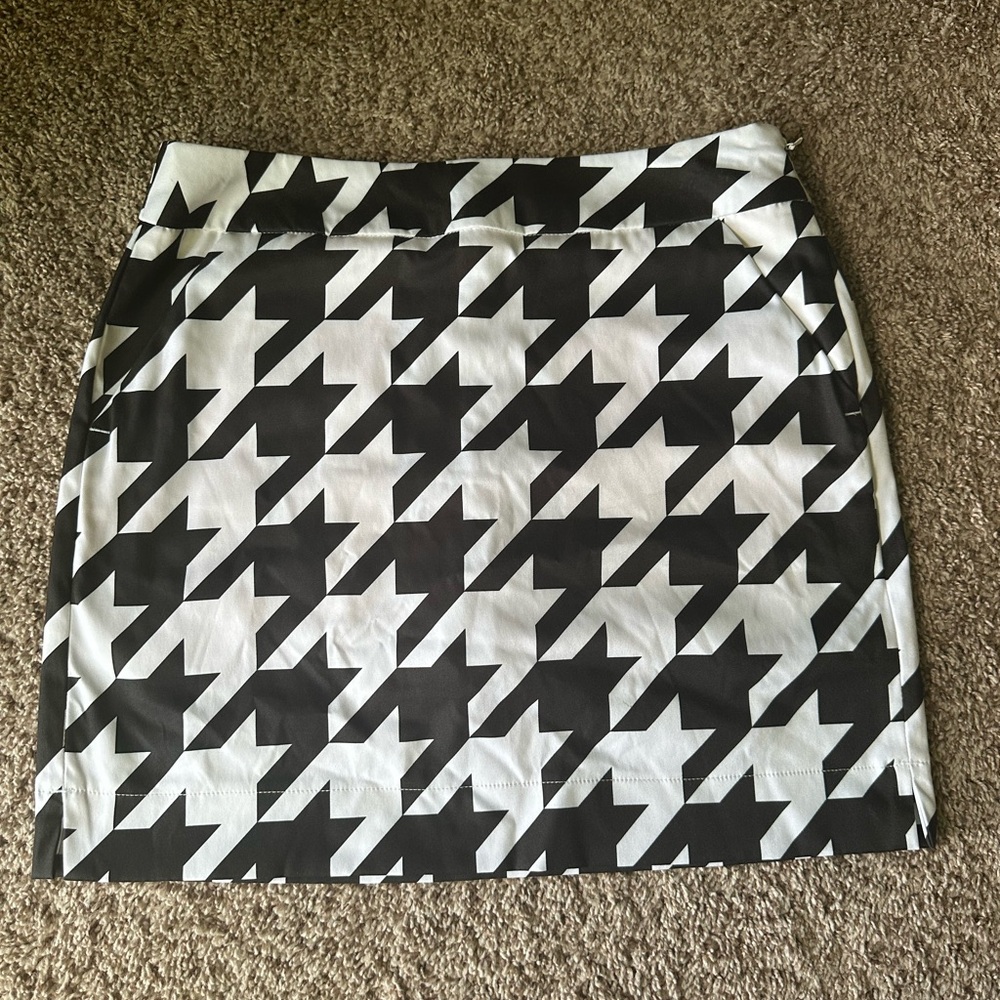 Women’s golf skirt